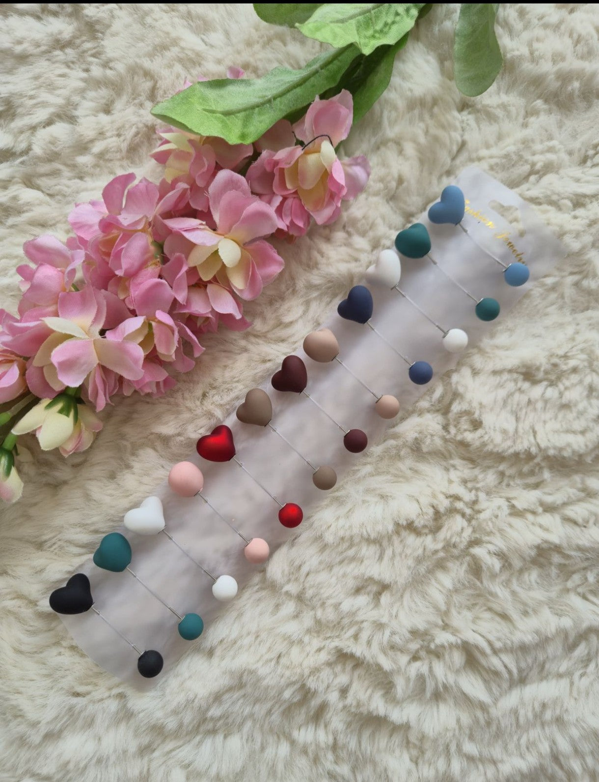 Heart Shaped Loop Takni Pins (1 pin ) (Copy)